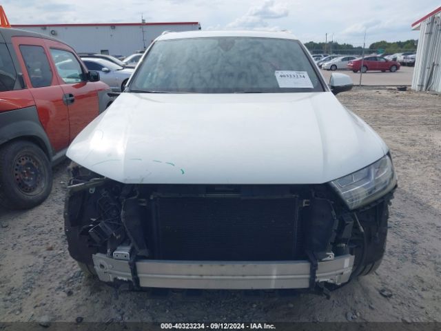 WA1LHAF7XHD046336 Audi Q7 2.0t Premium