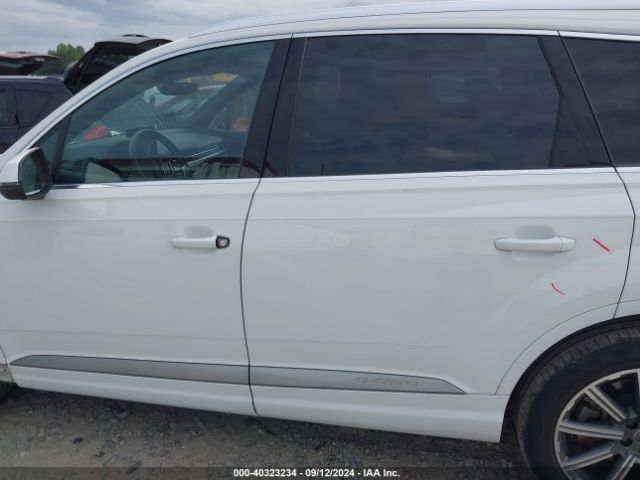 WA1LHAF7XHD046336 Audi Q7 2.0t Premium