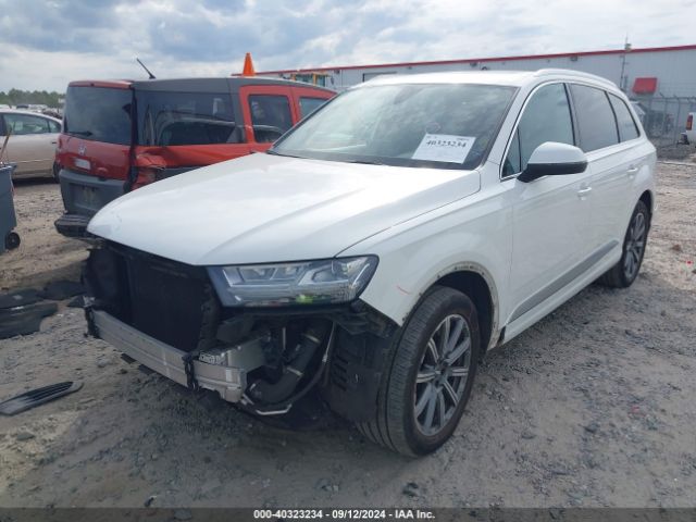 WA1LHAF7XHD046336 Audi Q7 2.0t Premium