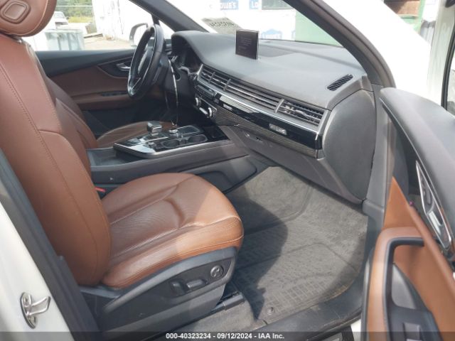 WA1LHAF7XHD046336 Audi Q7 2.0t Premium