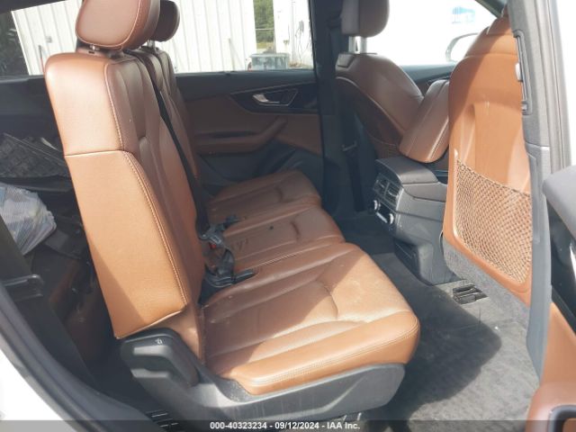 WA1LHAF7XHD046336 Audi Q7 2.0t Premium