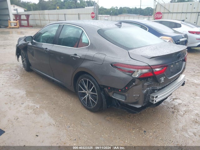 Toyota CAMRY SE 2022 4T1G11AK7NU683649 Image 3