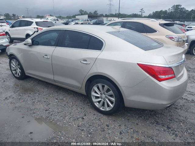 1G4GB5G30GF269849 Buick Lacrosse Leather