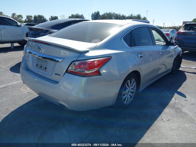 Nissan Altima 2.5 S 2014 1N4AL3APXEN370817 Image 4