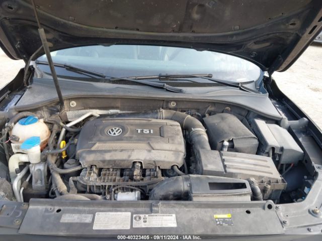 1VWAT7A39FC005599 Volkswagen Passat 1.8t Wolfsburg Edition