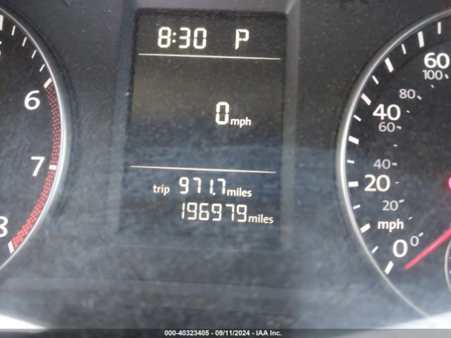 1VWAT7A39FC005599 Volkswagen Passat 1.8t Wolfsburg Edition