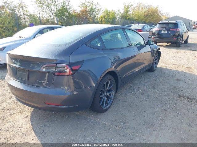 2022 TESLA MODEL 3 5YJ3E1EB9NF117065 Photo 3