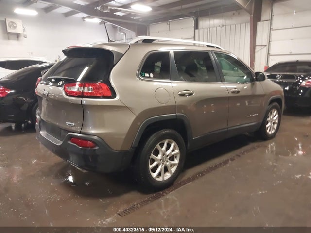 Jeep Cherokee Latitude 2016 1C4PJMCS9GW255673 Image 4