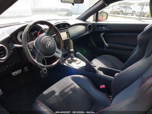 JF1ZNAA10E8706339 Scion Fr-s Monogram
