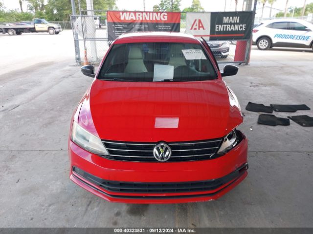 3VWD17AJ2GM403464 Volkswagen Jetta 1.8t Sport