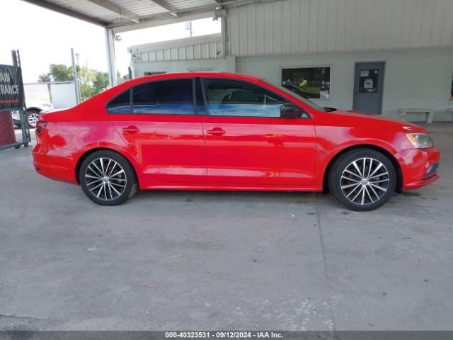 3VWD17AJ2GM403464 Volkswagen Jetta 1.8t Sport