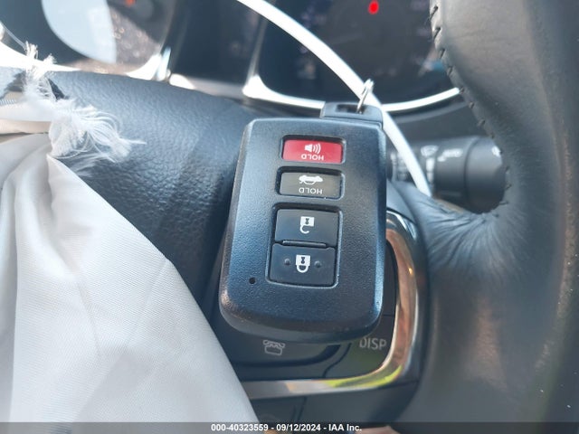 Toyota Avalon Hybrid Limited 2014 4T1BD1EB5EU026280 Image 11