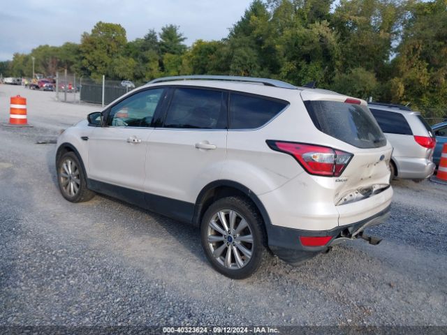 2018 FORD ESCAPE 1FMCU9J9XJUB20090 Photo 2