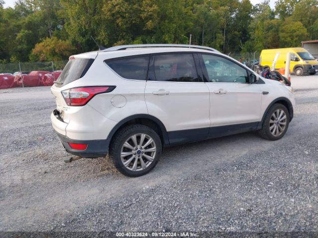 2018 FORD ESCAPE 1FMCU9J9XJUB20090 Photo 3