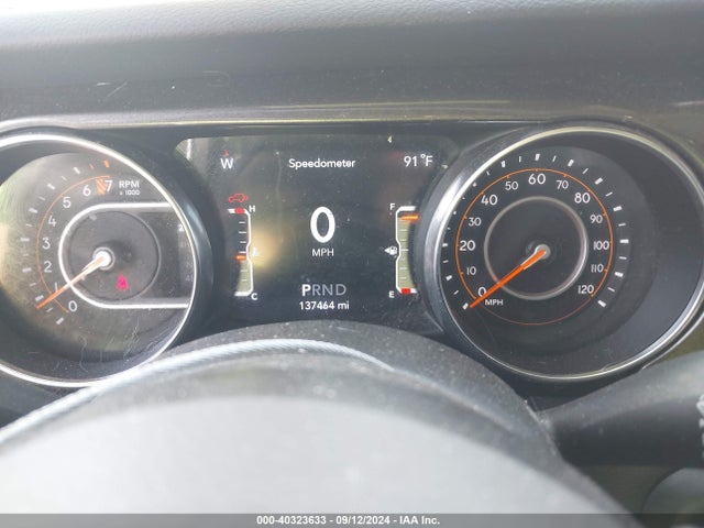 1C4HJXDG4KW619409 Jeep Wrangler Unlimited Sport Altitude 4x4