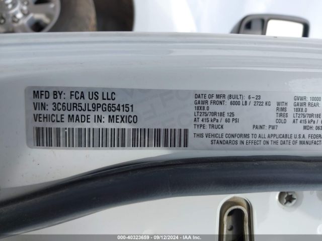 3C6UR5JL9PG654151 RAM 2500 Big Horn  4x4 8' Box