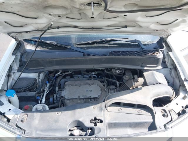 5FNYF3H39FB027886 Honda PILOT SE