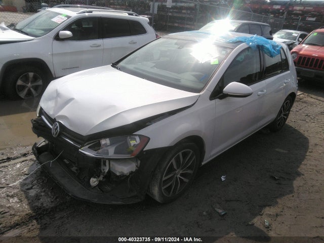 3VW217AU2FM027283 Volkswagen Golf Tsi Se 4-door