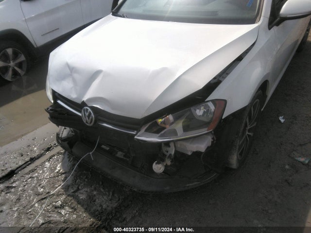 3VW217AU2FM027283 Volkswagen Golf Tsi Se 4-door
