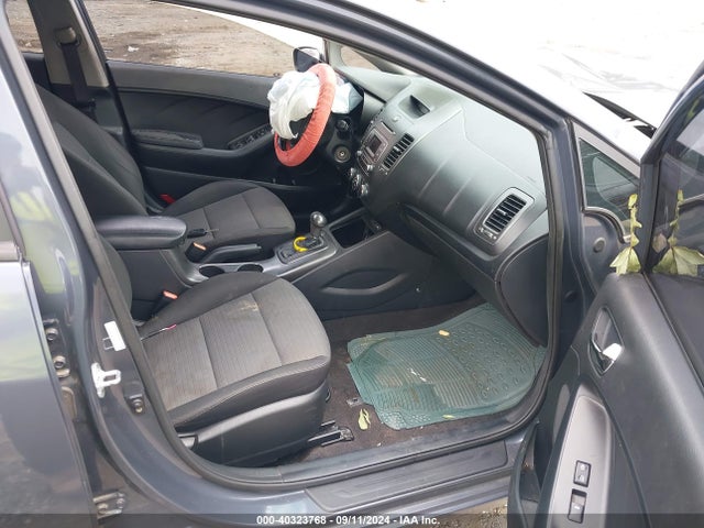 KNAFX4A62F5401963 KIA FORTE LX