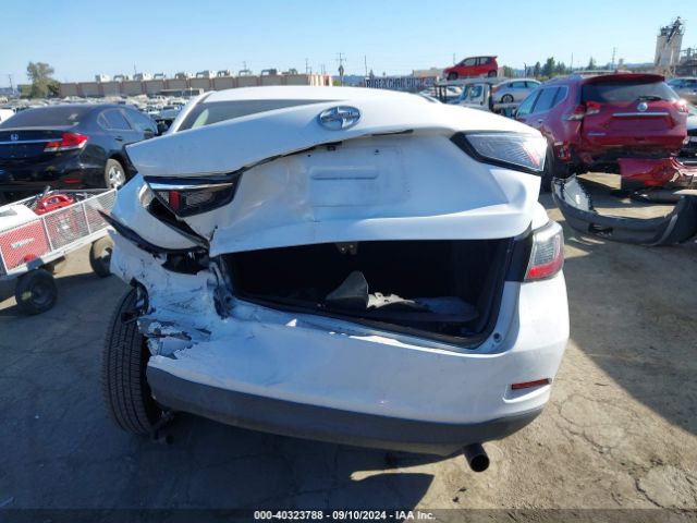 3MYDLBZV3GY129693 Scion IA
