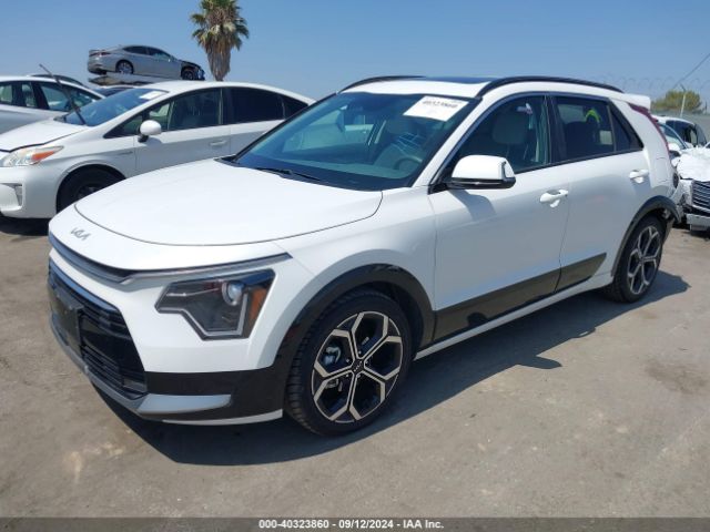 KNDCR3LE3P5046186 KIA Niro Ex Touring