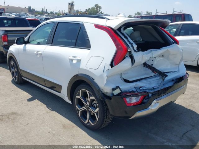 KNDCR3LE3P5046186 KIA Niro Ex Touring