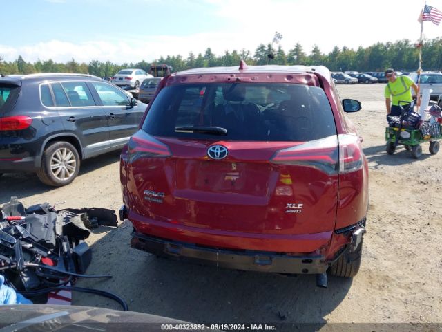 2T3RFREV5JW832476 Toyota Rav4 Xle