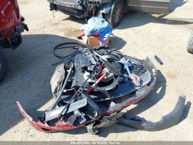 2T3RFREV5JW832476 Toyota Rav4 Xle
