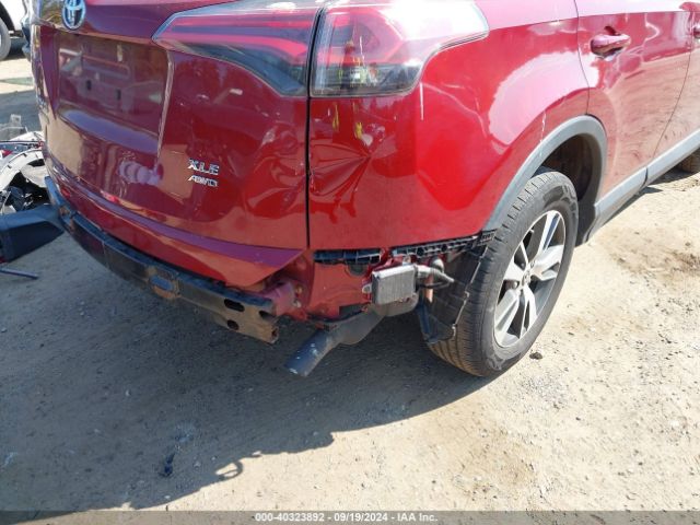 2T3RFREV5JW832476 Toyota Rav4 Xle