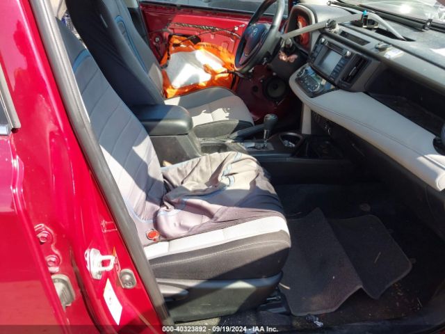 2T3RFREV5JW832476 Toyota Rav4 Xle