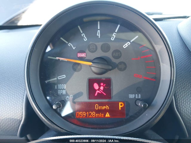 2016 MINI COUNTRYMAN WMWZB3C56GWR48224 Photo 6