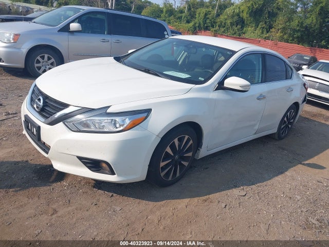 Nissan Altima 2.5 Sl 2018 1N4AL3AP6JC175447 Image 2