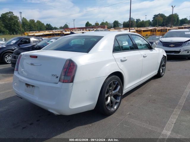 2C3CCABG9EH232785 Chrysler 300 300s