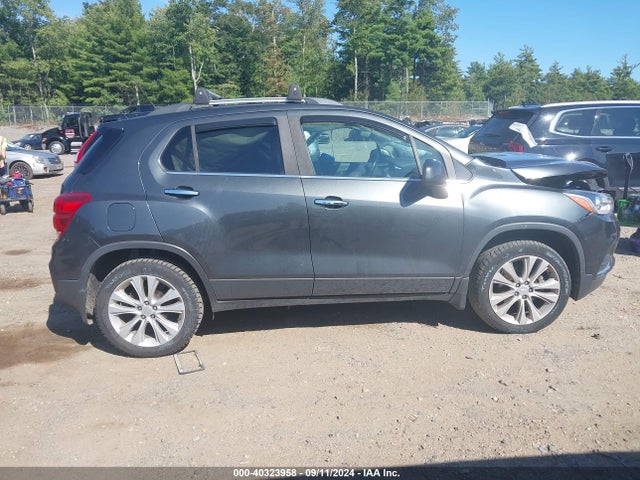 Chevrolet Trax Premier 2019 3GNCJRSB5KL377739 Image 13