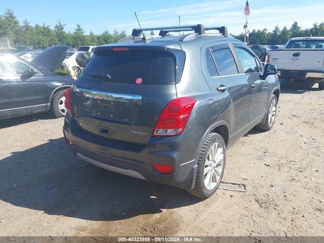 Chevrolet Trax Premier 2019 3GNCJRSB5KL377739 Image 4