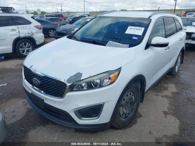 5XYPG4A58HG302668 KIA Sorento 3.3l Lx