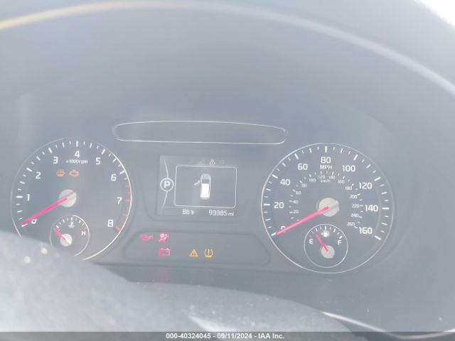 5XYPG4A58HG302668 KIA Sorento 3.3l Lx