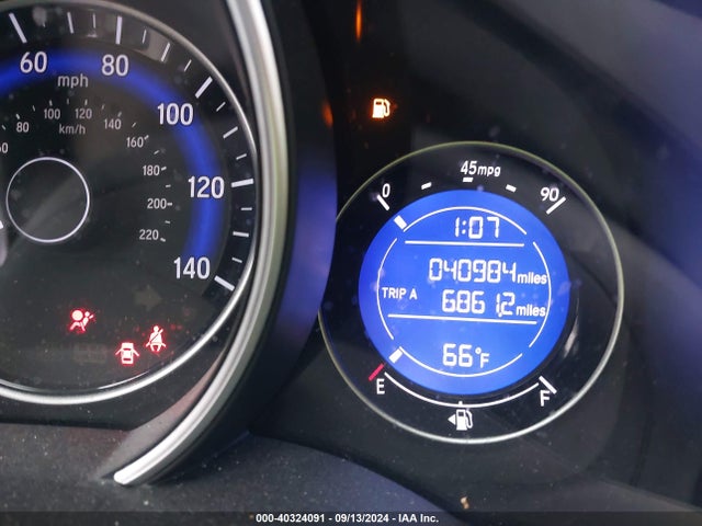 Honda FIT LX 2017 JHMGK5H54HS001608 Image 16