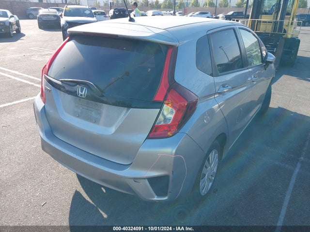 Honda FIT LX 2017 JHMGK5H54HS001608 Image 4