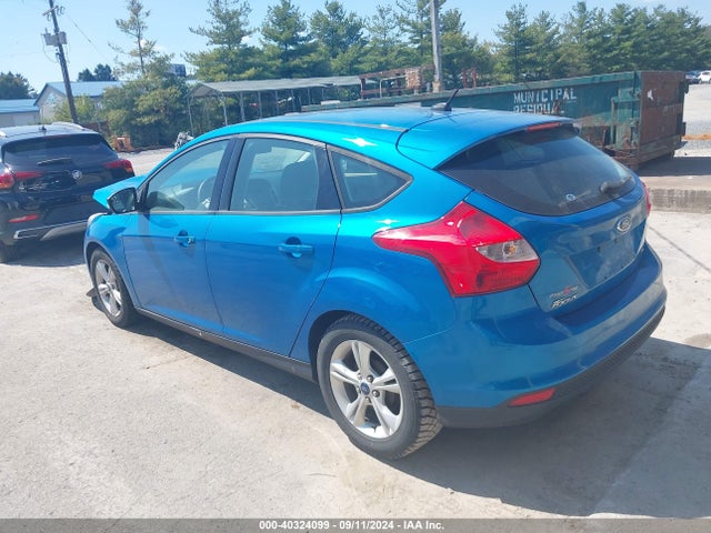 Ford FOCUS SE 2014 1FADP3K26EL404686 Image 3