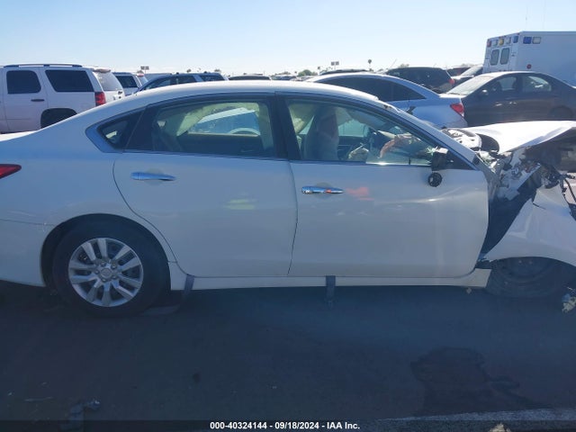 Nissan Altima 2.5 S 2017 1N4AL3AP4HN353726 Image 12