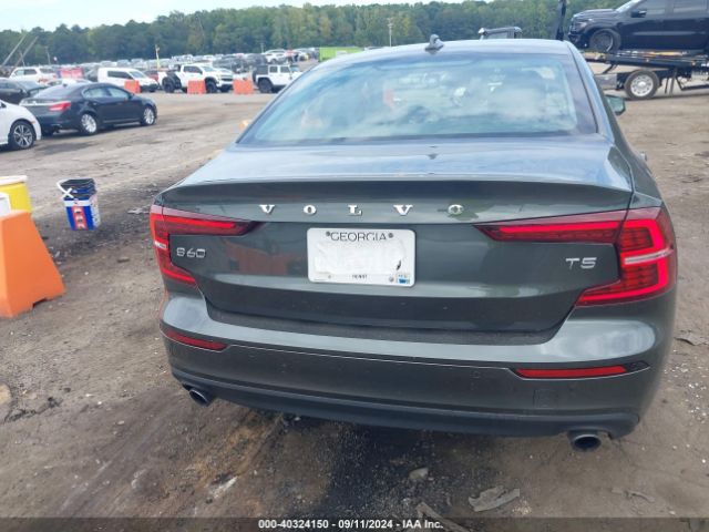 7JR102FK6LG037026 Volvo S60 T5 Momentum