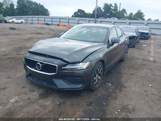7JR102FK6LG037026 Volvo S60 T5 Momentum