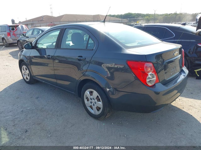 Chevrolet Sonic Ls Auto 2014 1G1JA5SH9E4151039 Image 3