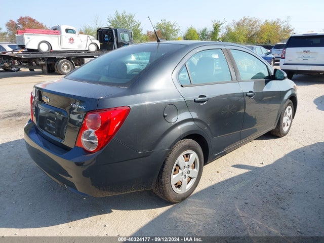 Chevrolet Sonic Ls Auto 2014 1G1JA5SH9E4151039 Image 4