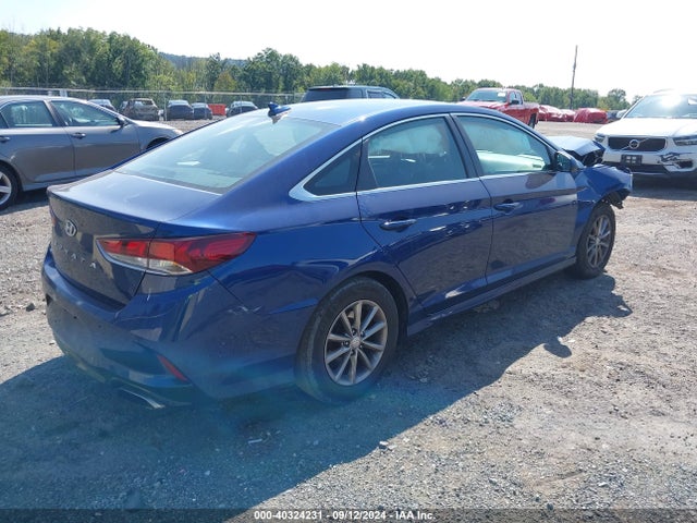 Hyundai SONATA SE 2018 5NPE24AF5JH599329 Image 4