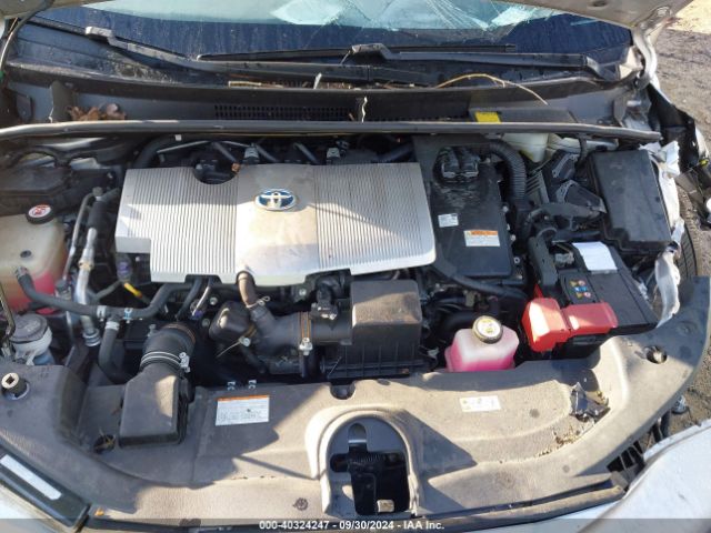 JTDKBRFUXJ3585087 Toyota Prius Two