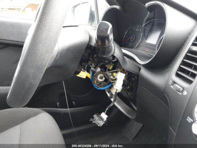 3KPFK4A70HE139328 KIA FORTE LX