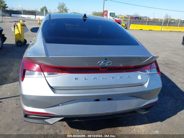 Hyundai ELANTRA SEL 2021 5NPLM4AG7MH038080 Image 17